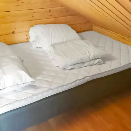 Haltinsaana By Interhome بيت للعطل