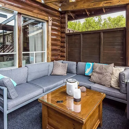 Haltinsaana By Interhome
